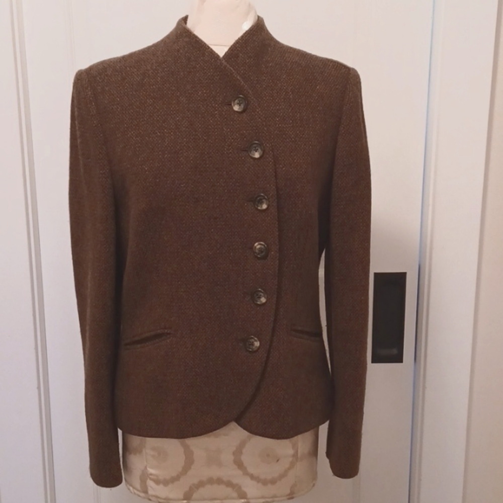 VTG Ralph Lauren Asymmetrical Button Wool Blazer. 12